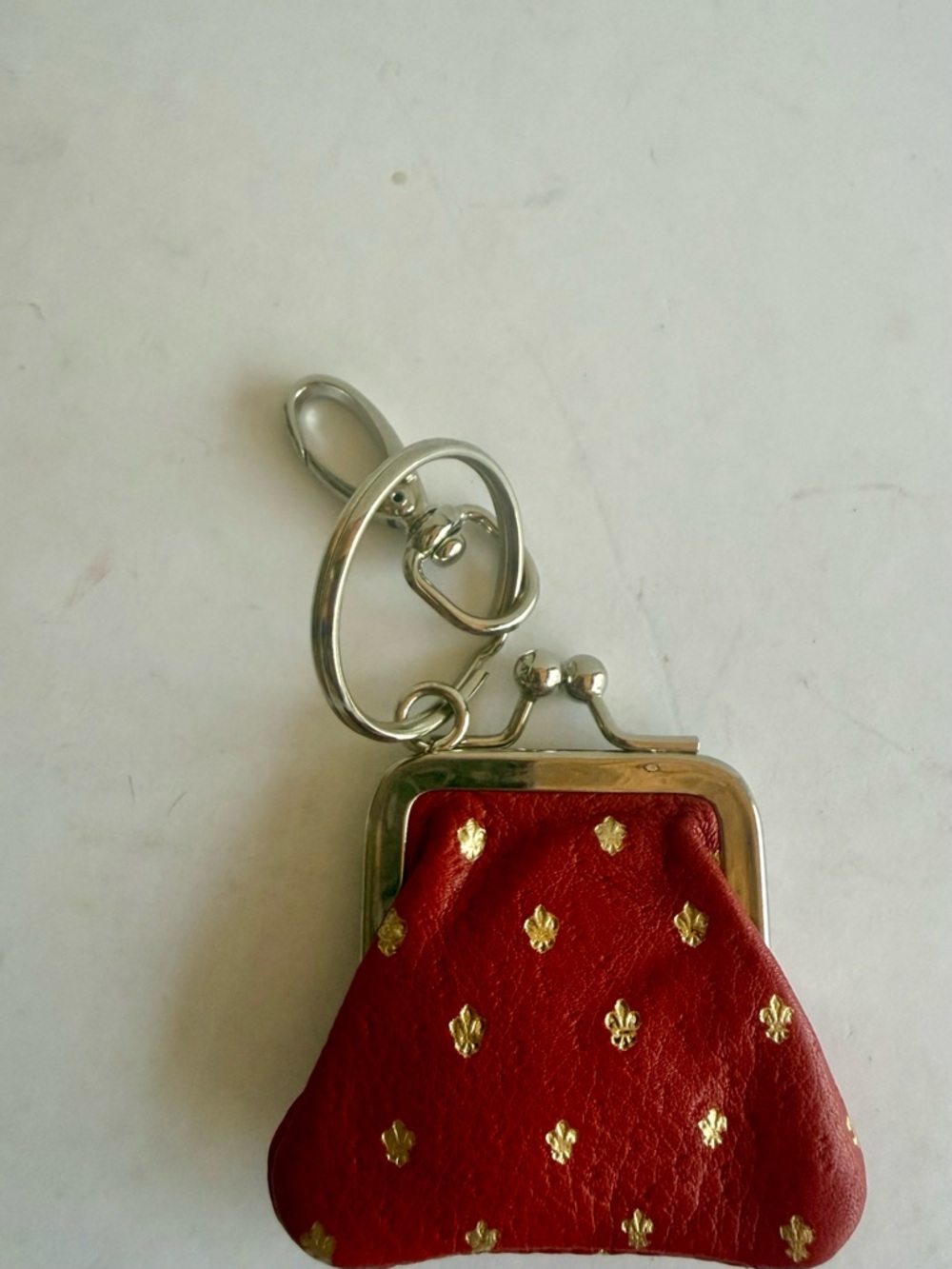 ⚜️Red Leather Coin Purse Keychain with Gold Fleur de Lis⚜️